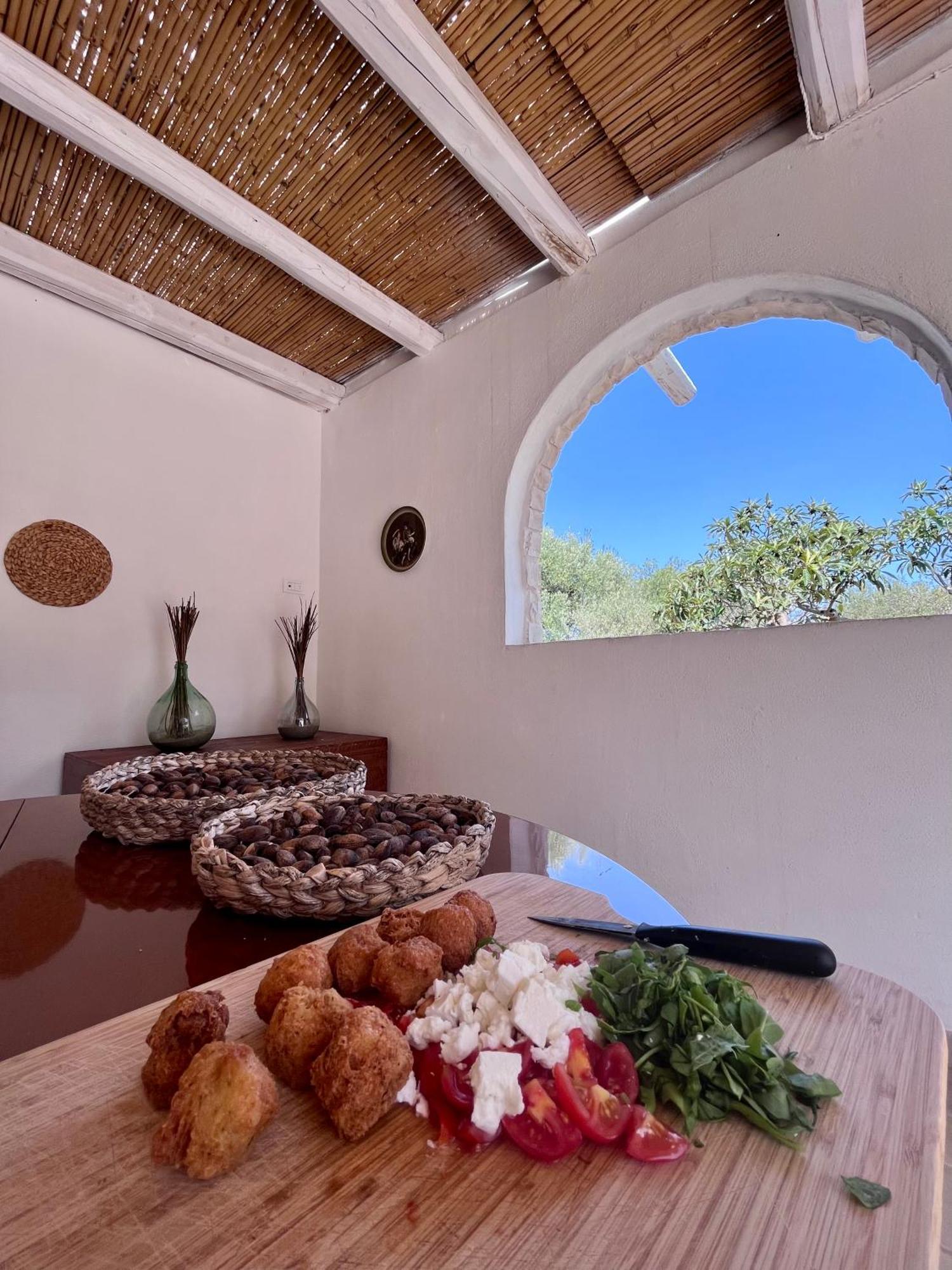 Dimora Trullivo, Charming House Villa กัสเตลลานา กรอตเต ภายนอก รูปภาพ